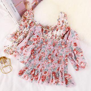 Bell-sleeve Floral Pattern Smocked Cropped Top