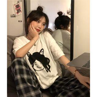 Elbow-sleeve Cartoon Print T-shirt / Plaid Straight-leg Pants
