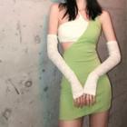 Set: One-shoulder Two-tone Mini Sheath Dress + Arm Sleeves