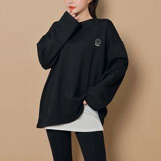 Smile Emoji Embroidery T-shirt