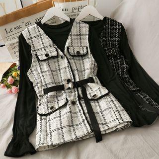 Set: Bell-sleeve Plain T-shirt + Woolen Button-down Vest