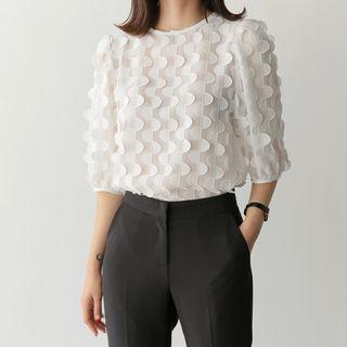 Puff-sleeve Appliqu  Top