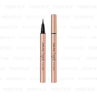 Elizabeth - Little Lady Luxe Liquid Eyeliner