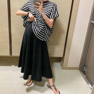 Set: Batwing-sleeve Striped T-shirt + Flared Skirt