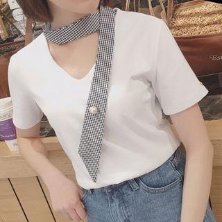 Gingham Tie V-neck Short-sleeve T-shirt