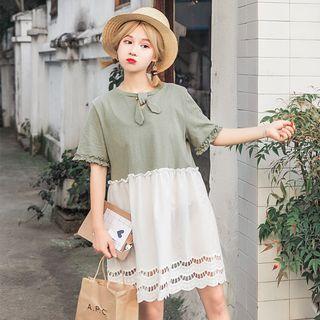 Short Sleeve Lace Trim Panel Dress