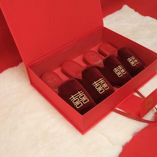 Chinese Character Embroidered Slippers