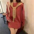 Set : Plain Round-neck Sweatshirt + Plain Shawl