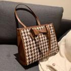 Houndstooth Bow Accent Tote Bag