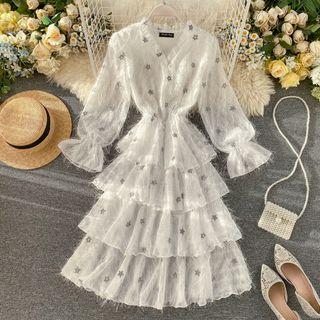 Long-sleeve Star Midi A-line Tiered Dress