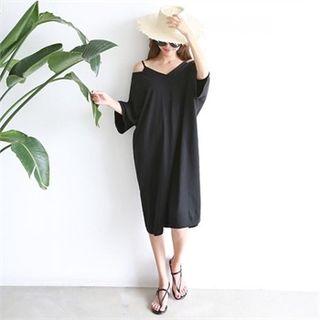 Cutout-shoulder 3/4-sleeve Midi Dress