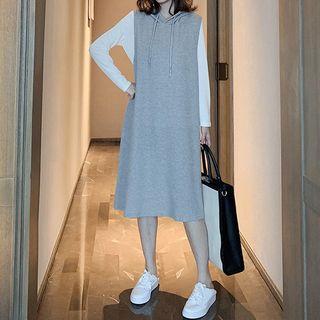 Set: Long-sleeve T-shirt + Sleeveless Midi Hoodie Dress
