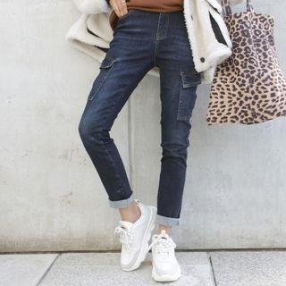Fleece-lined Straight-cut Cargo Jeans