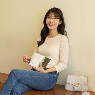 3/4-sleeve Sheer Slim-fit T-shirt