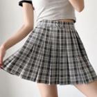 Heart Buckle Plaid Pleated Mini A-line Skirt