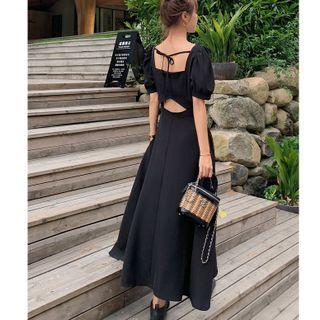 Short-sleeve Square-neck Open-back Dress