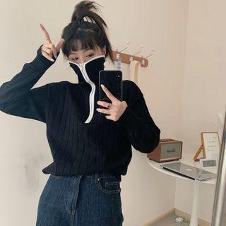 Contrasted Half-zipper Loose-fit Sweater Black - One Size