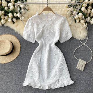 Round-neck Short-sleeve Puff-sleeve Dress