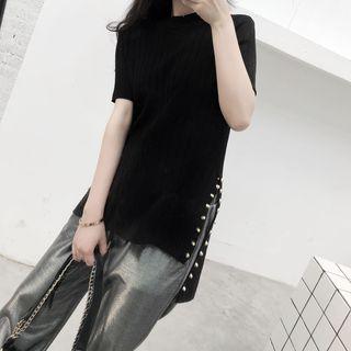 Rivet Short-sleeve Top / Loose-fit Cropped Pants
