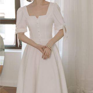 Short-sleeve Square-neck Tie-sleeve Midi A-line Dress