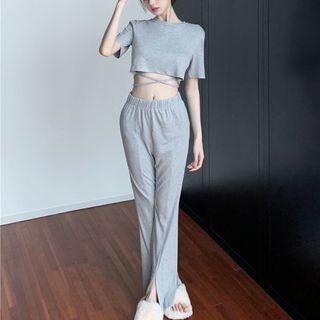 Details Tie-hem Crop T-shirt / Slited Wide-leg Pants