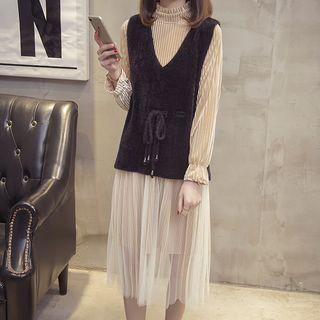Set: Long-sleeve Mock Neck Midi Mesh Dress + V-neck Furry Vest