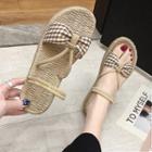 Two-way Straw Sandals
