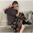 Short-sleeve Plain T-shirt / Spaghetti Strap Flower Print Midi A-line Dress