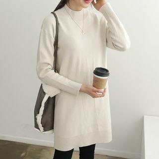 High-neck Long Knit Top