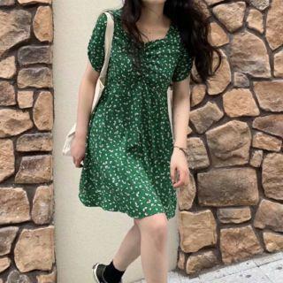 Short-sleeve Floral Crinkled A-line Mini Dress As Shown In Figure - One Size