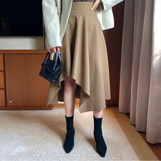 Zip-back Asymmetric-hem Flare Skirt