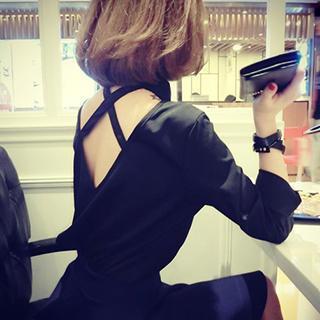 Cross-back Blouse