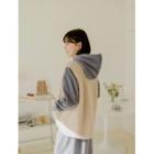 V-neck Sherpa-fleece Zip-up Vest