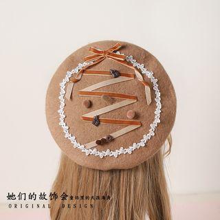 Lace Up Beret Hat / Earmuffs / Mittens