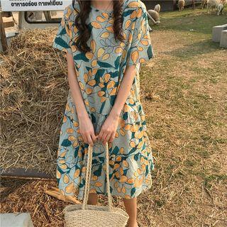 Floral Elbow-sleeve Midi A-line Dress Green - One Size