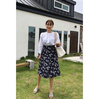 Round-neck Frilled-panel Blouse