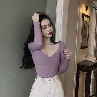 Long-sleeve Sweetheart-neck Top
