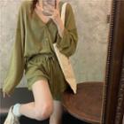 Plain V-neck Cardigan / Knit Shorts