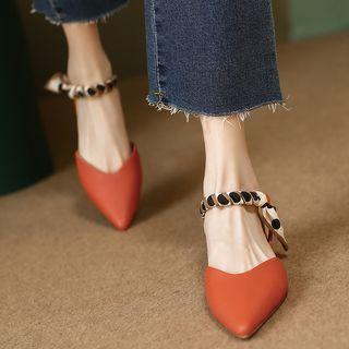 Printed Strap Sandals