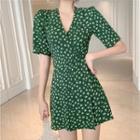 Short Sleeve V-neck Floral Print Mini A-line Dress