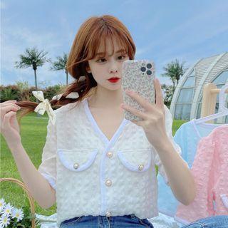 Short-sleeve V-neck Button-up Top