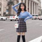 V-neck Long-sleeve Knit Top / Plaid A-line Skirt