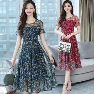 Short-sleeve Leaf Print Midi A-line Dress