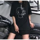 Elbow-sleeve Graphic T-shirt Black - One Size