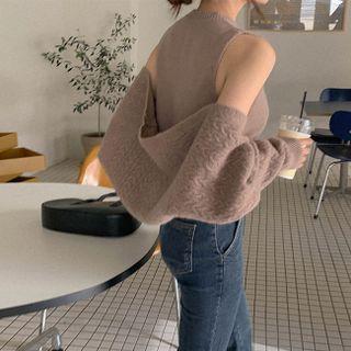 Set: Sleeveless Knit Top + Cable-knit Bolero