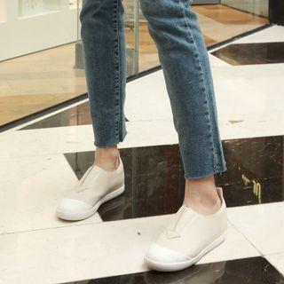 Slit-side Sneakers