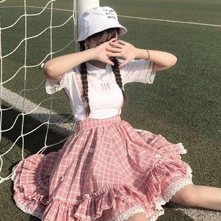 Crew-neck Short-sleeve T-shirt / Plaid Suspender Skirt