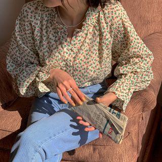 Raglan Frill-neck Floral Blouse