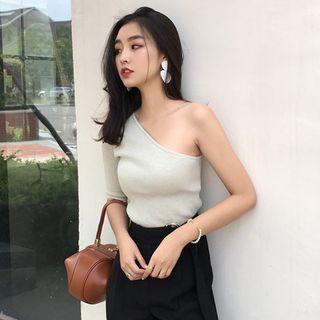 One-shoulder Short-sleeve Knit Top