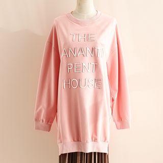 Lettering Embossed Long Pullover